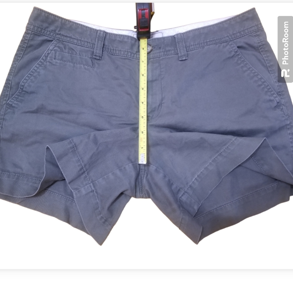 Old Navy Khaki Green Shorts Women's Size 6 - Picture 5 of 6